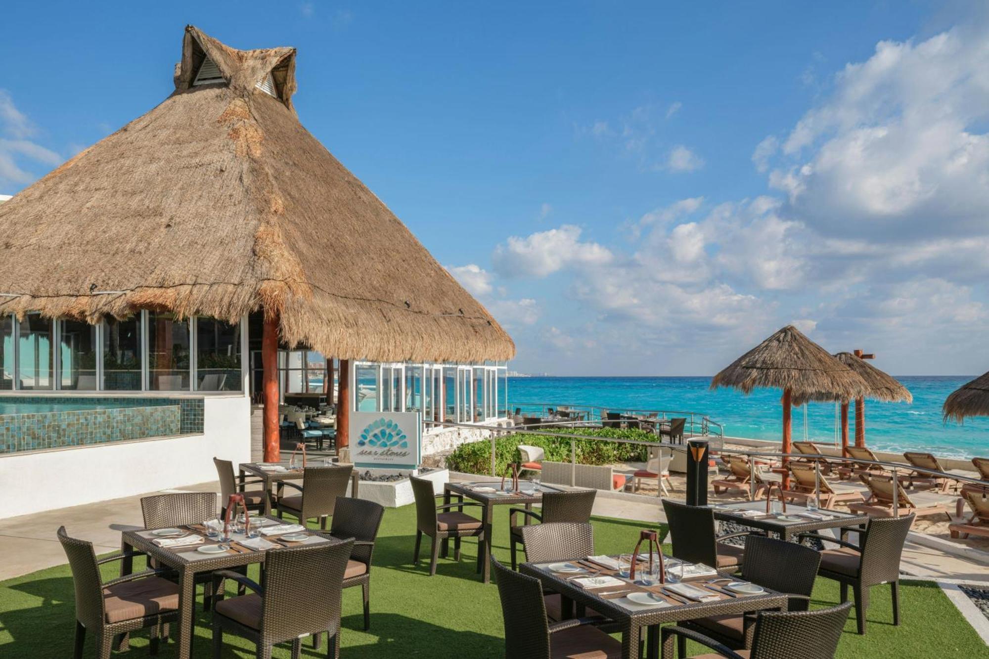 The Westin Cancun Resort Villas & Spa Exterior foto