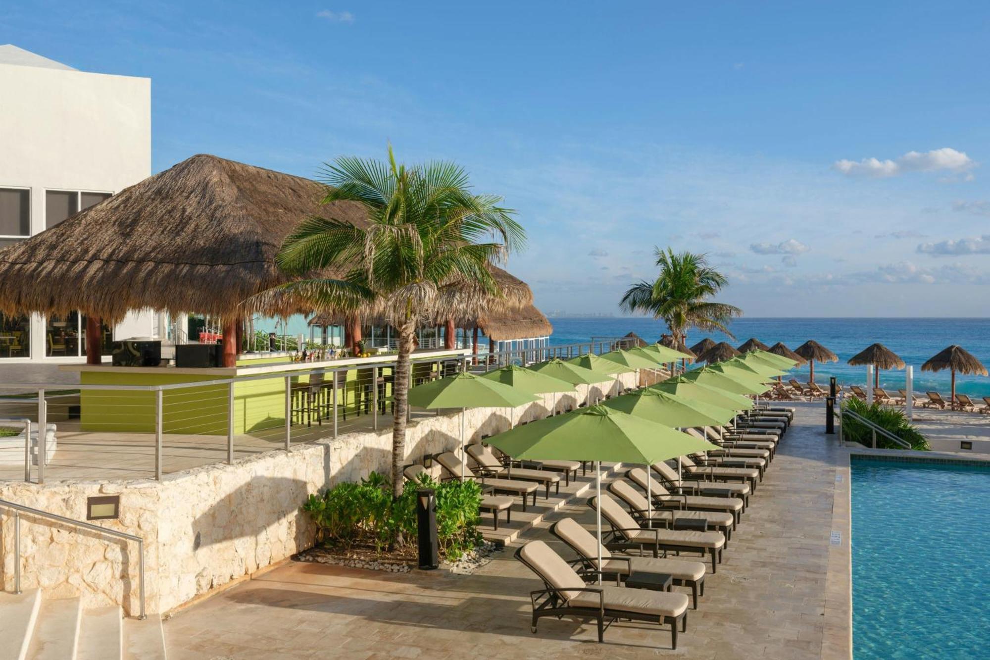 The Westin Cancun Resort Villas & Spa Exterior foto